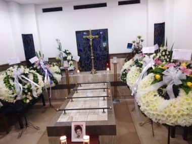 floristeria-campos-de-paz-salas-villanueva-flores-envigado-les-ofrecemos-nuestras-mas-profundas-condolencias-y-les-damos-todo-nuestro-apoyo-floristeria-flores-envigado