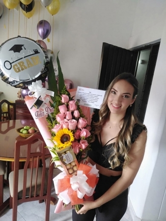 floristeria-flores-envigado-n-las-personas-como-tu-son-importantes-y-nunca-se-borran-del-corazon-feliz-cumpleanos-floristeria-flores-envigado